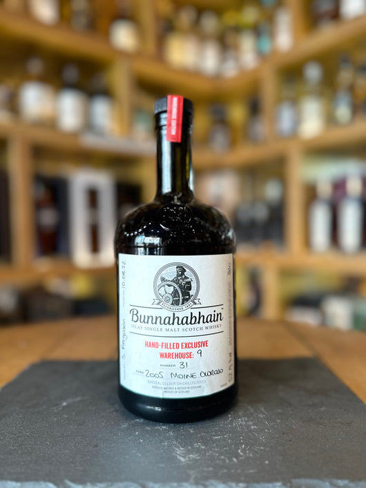 Single Cask 2005 Bunnahabhain 17 Year Old Mòine Oloroso (70cl, 52.9%)