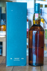 Lagavulin 16 year old whisky Back